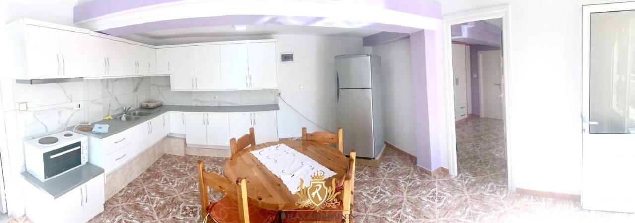 Coral Guesthouse Sarande Exterior photo